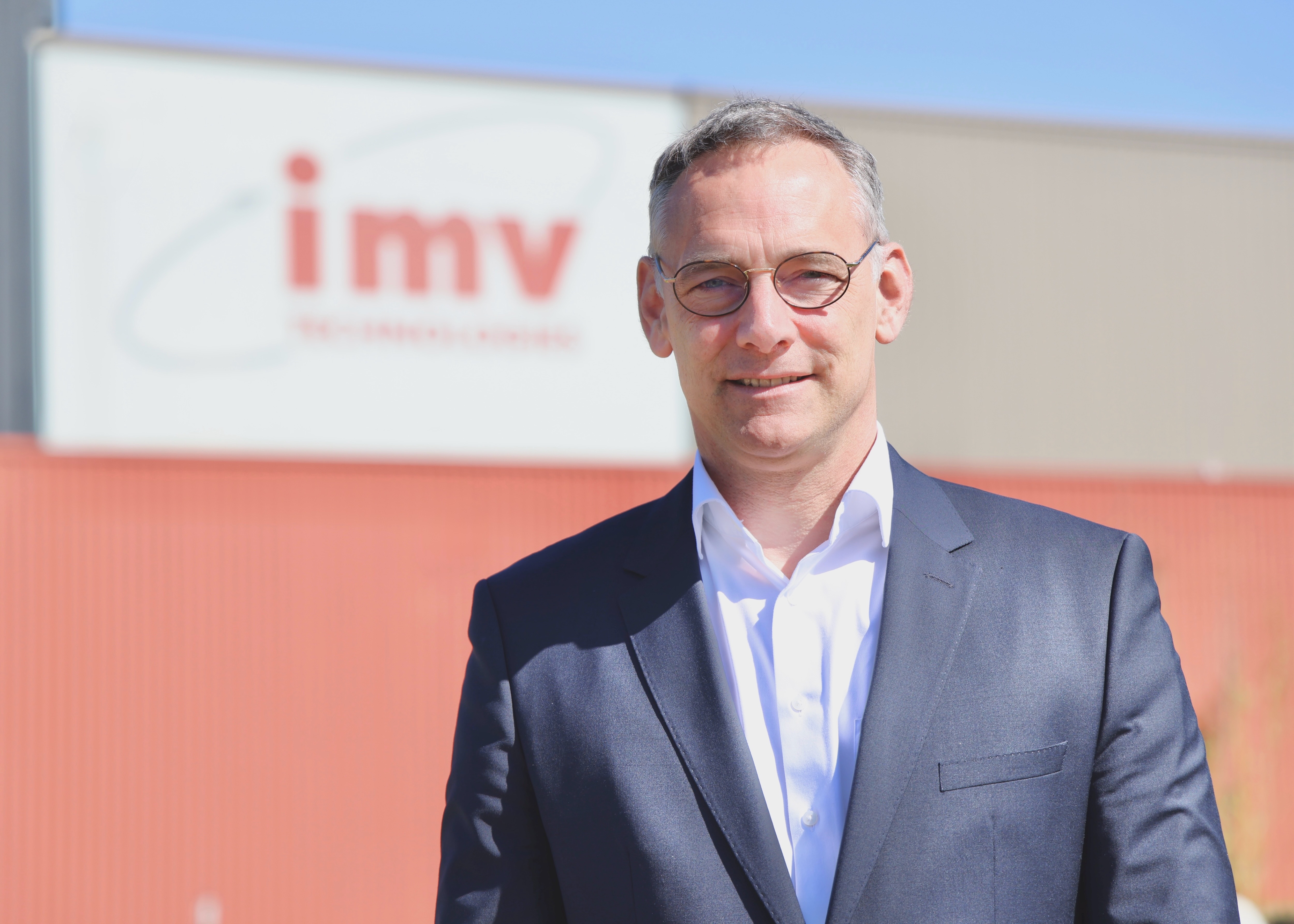 Change at the top at IMV Technologies Group: Oliver Kohlhaas succeeds Alain de Lambilly as CEO